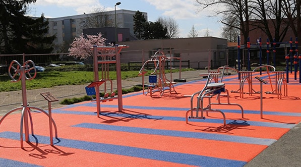 fitness-outdoor-paris Playgones sélectionne des appareils et de module de musculation, d'étirement, de cardio training
