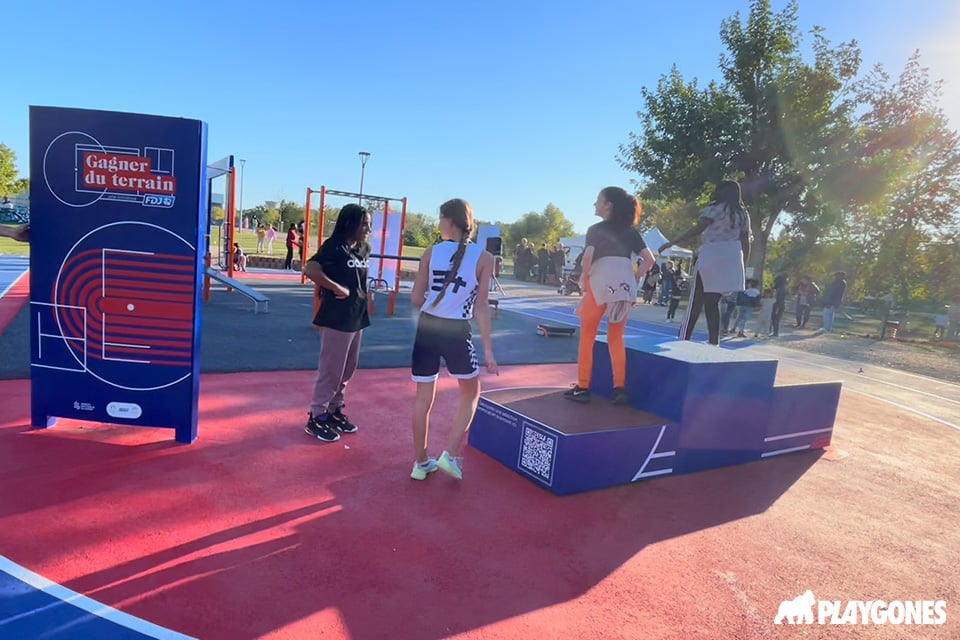 podium-gagner du terrain montargis