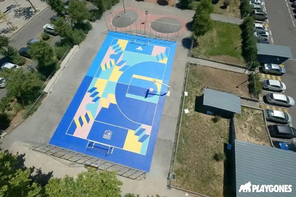 vaulx-en-velin-Playgones-Rosbeef-adidas-OL-1