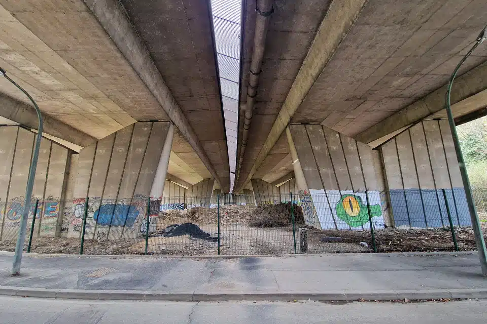 sous-le-pont-A86-joinville-Avant-2