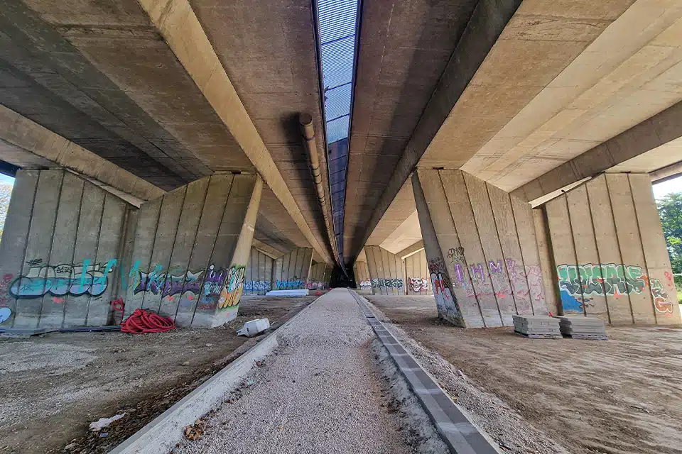 sous-le-pont-A86-joinville-Avant-3