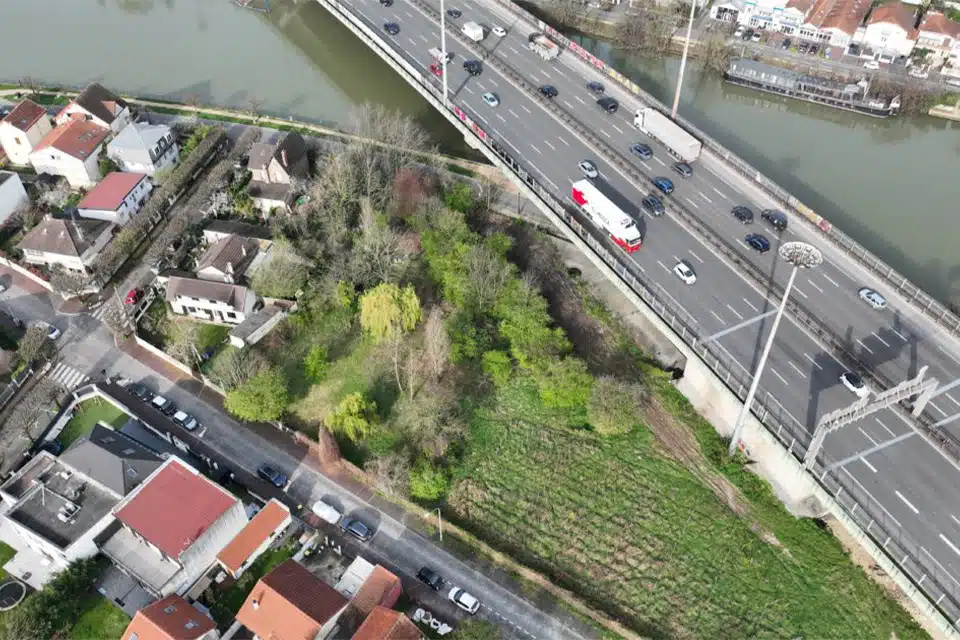 sous-le-pont-A86-joinville-vu aerienne